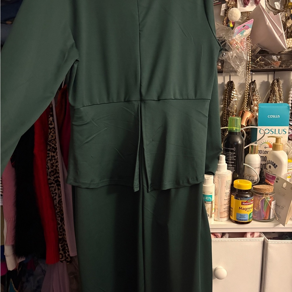 Women's Dark Green Long Sleeve Peplum Dress - Picture 2 of 3